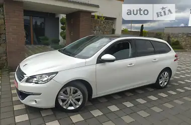 Peugeot 308 2015 - пробіг 182 тис. км