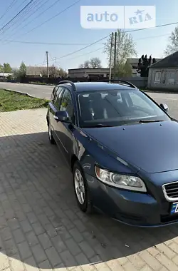 Volvo V50 2010 - пробег 300 тыс. км