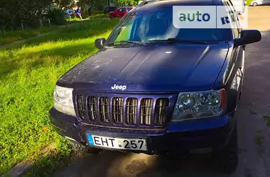 Jeep Grand Cherokee 1999 - пробіг 200 тис. км