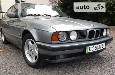 BMW 5 Series 1993 - пробіг 333 тис. км