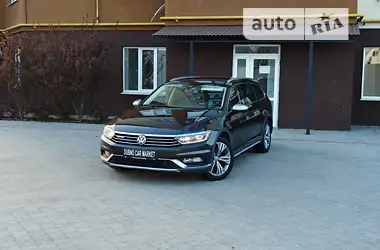 Volkswagen Passat Alltrack  2017 - пробіг 174 тис. км