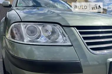 Volkswagen Passat 2003 - пробег 214 тыс. км