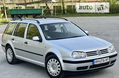 Volkswagen Golf 2000 - пробіг 212 тис. км