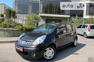 Nissan Note 2006 - пробіг 215 тис. км