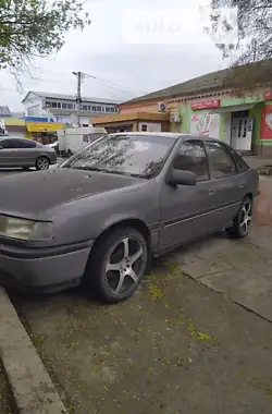 Opel Vectra 1989 - пробіг 307 тис. км