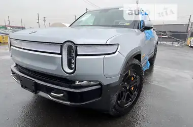 Rivian R1T 2022 - пробіг 10 тис. км