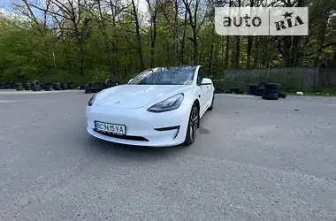 Tesla Model 3  2021 - пробіг 55 тис. км