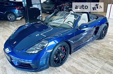 Porsche Boxster 2021 - пробіг 9 тис. км