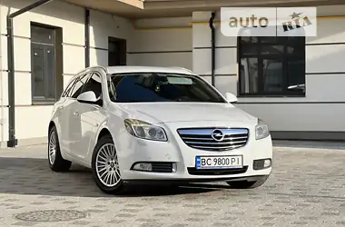 Opel Insignia 2010 - пробіг 380 тис. км