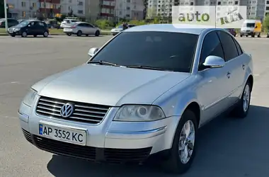 Volkswagen Passat 2005 - пробег 266 тыс. км