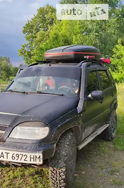 Chevrolet Niva 2006 - пробег 250 тыс. км