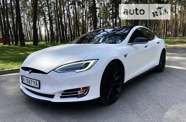 Tesla Model S 2013 - пробіг 153 тис. км