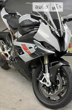 BMW S 1000RR 2021 - пробіг 16 тис. км