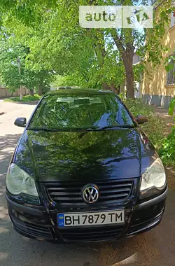 Volkswagen Polo 2007 - пробег 200 тыс. км