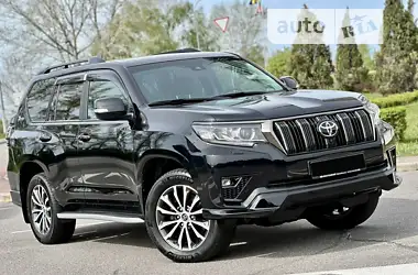 Toyota Land Cruiser Prado 2021 - пробег 75 тыс. км