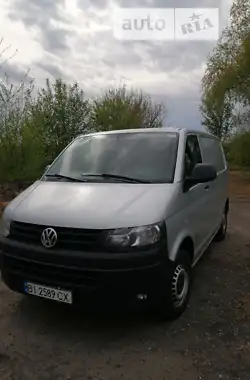 Volkswagen Transporter 2015 - пробег 306 тыс. км