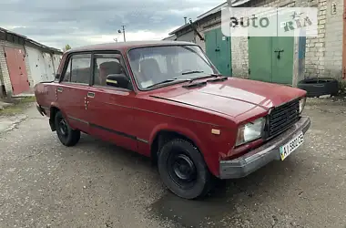 ВАЗ / Lada 2107 1995 - пробег 100 тыс. км