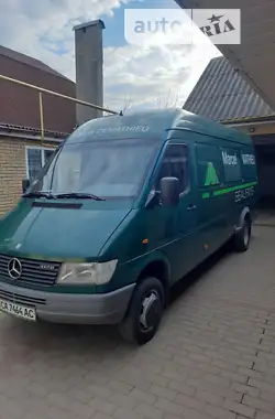 Mercedes-Benz Sprinter 1997 - пробіг 372 тис. км