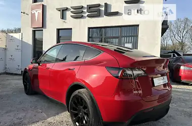 Tesla Model Y  2022 - пробіг 55 тис. км