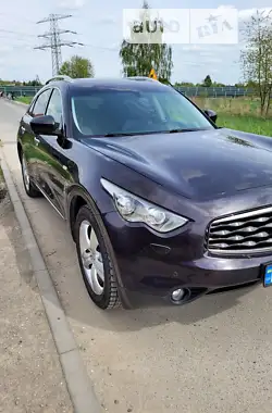 Infiniti FX 37 2010 - пробег 192 тыс. км