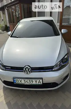 Volkswagen e-Golf  2019 - пробіг 8 тис. км