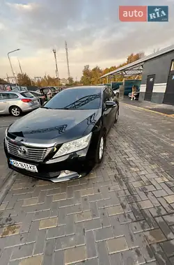 Toyota Camry 2013 - пробіг 220 тис. км