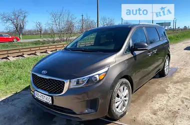 Kia Sedona 2016 - пробег 121 тыс. км