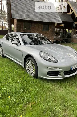 Porsche Panamera 2015 - пробіг 195 тис. км