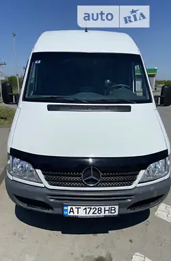 Mercedes-Benz Sprinter 2005 - пробег 600 тыс. км