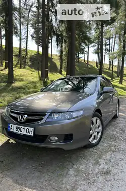 Honda Accord 2007 - пробіг 305 тис. км