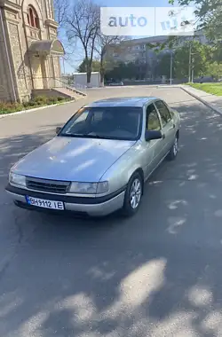 Opel Vectra 1990 - пробег 334 тыс. км