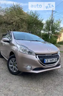 Peugeot 208 2014 - пробіг 90 тис. км