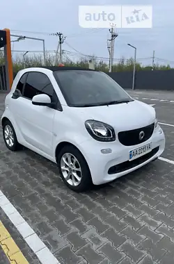 Smart Fortwo 2018 - пробег 39 тыс. км