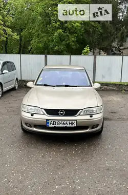 Opel Vectra 2001 - пробег 166 тыс. км