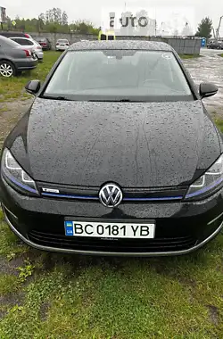 Volkswagen e-Golf  2015 - пробіг 101 тис. км