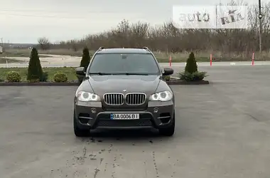 BMW X5 2012 - пробег 313 тыс. км