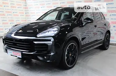 Porsche Cayenne 2017 - пробег 154 тыс. км