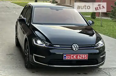 Volkswagen e-Golf 2019 - пробіг 82 тис. км