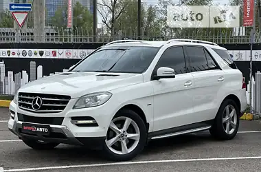 Mercedes-Benz M-Class 2011 - пробіг 210 тис. км