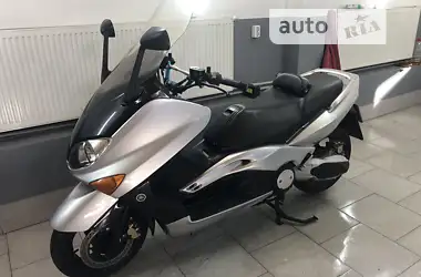 Yamaha T-Max 500 2002 - пробег 26 тыс. км