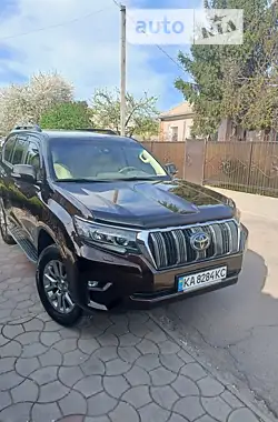 Toyota Land Cruiser Prado 2019 - пробег 52 тыс. км