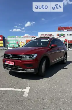 Volkswagen Tiguan 2019 - пробег 56 тыс. км