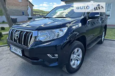 Toyota Land Cruiser Prado 2021 - пробег 105 тыс. км