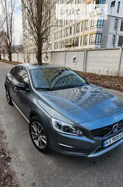 Volvo S60 2015 - пробег 156 тыс. км