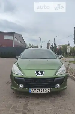 Peugeot 307 2006 - пробег 152 тыс. км