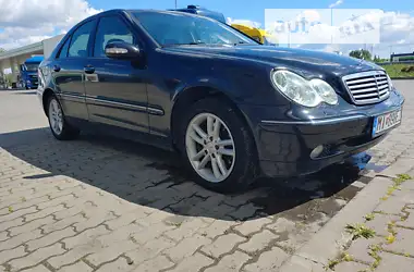 Mercedes-Benz C-Class 2002 - пробіг 350 тис. км