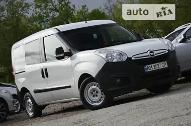 Opel Combo 2014 - пробег 269 тыс. км