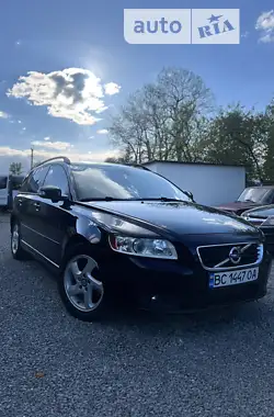 Volvo V50 2010 - пробег 271 тыс. км