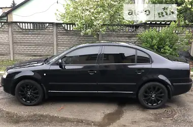 Skoda Superb 2002 - пробег 235 тыс. км