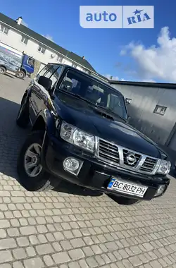 Nissan Patrol 2003 - пробіг 330 тис. км